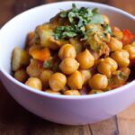 Hearty Sweet Potato & Chickpea Curry: A Flavorful Delight