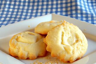 Angel Biscuits Unveiled: Yeast & Chemical Leavening Magic