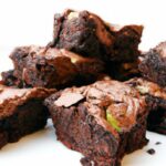 Decadent Avocado Chocolate Brownies: Healthy Meets Indulgence