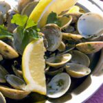 Zesty Baked Clams with Lemon & Parsley: A Savory Delight