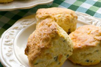 Savory Cheddar Chive Scones: A Flavorful Bake Guide