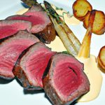 Chateaubriand for Two: Classic Béarnaise Elegance Unveiled