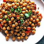Fiery Roasted Chickpea & Quinoa Mix: A Nutritious Kick
